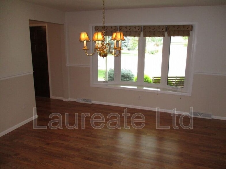 Building Photo - 7396 S Ogden Way