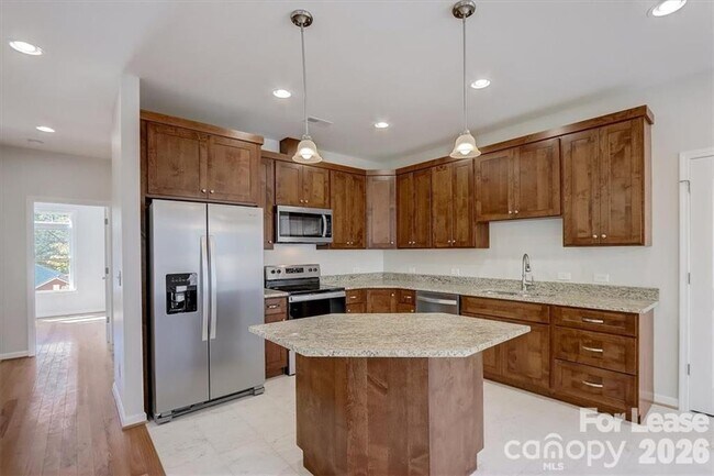 Building Photo - 48 John Halford Ct