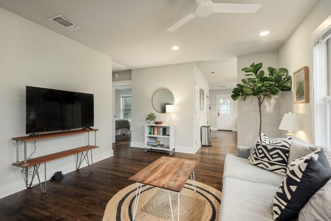 Building Photo - 810 Ethel St