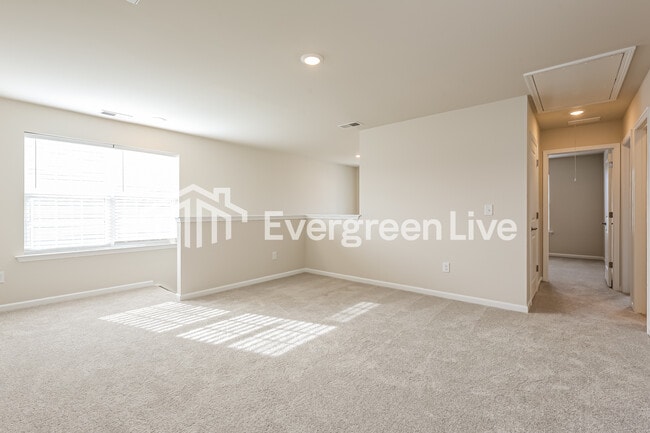 Building Photo - now