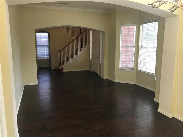 Building Photo - 2042 Fox Glen Dr