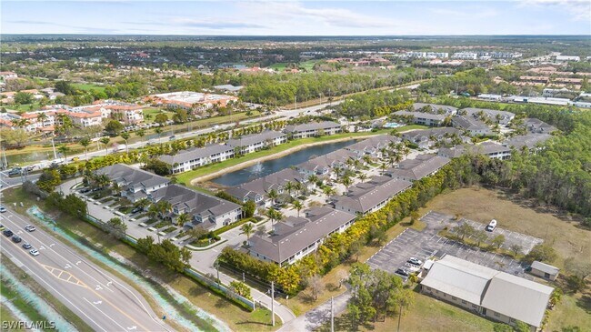 Building Photo - 6947 Avalon Cir