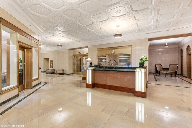 Building Photo - 310 S Michigan Ave