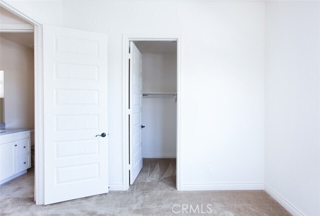 Building Photo - 198 Frame