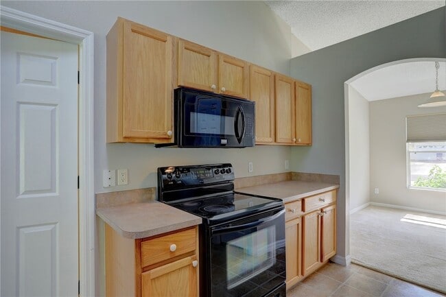 Building Photo - 1507 Ocean Cove St