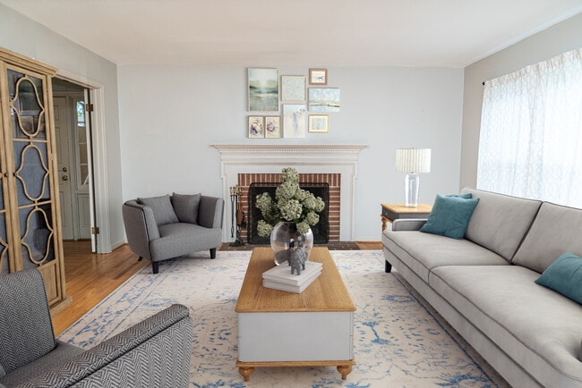 Building Photo - 116 N Union Ave