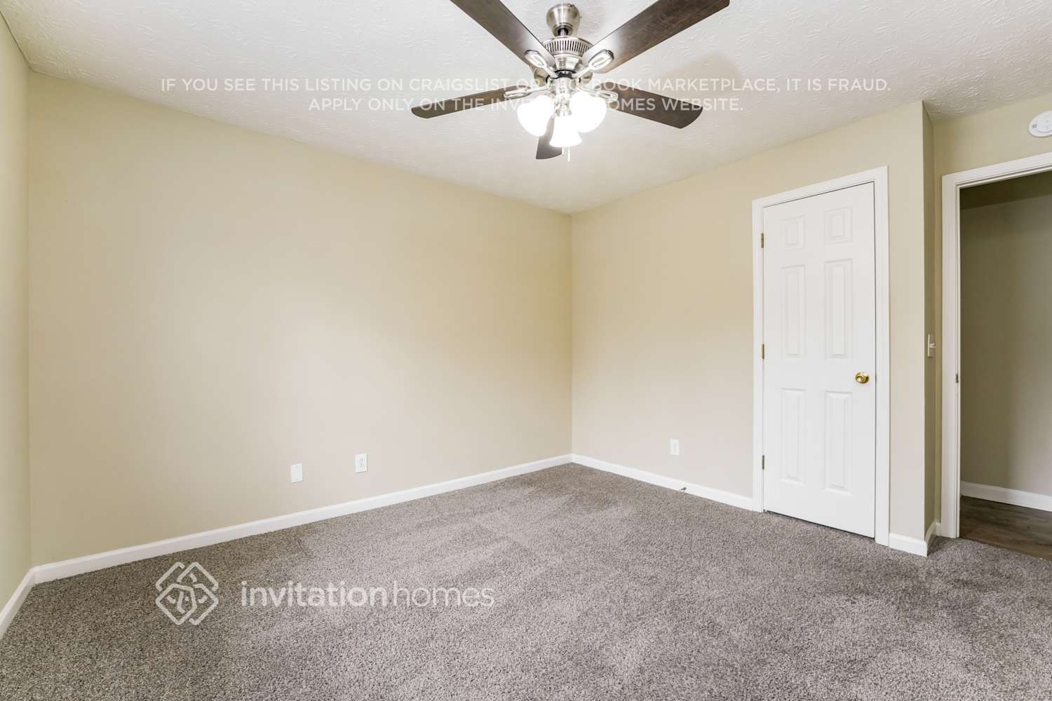 Building Photo - 455 Crested View Dr