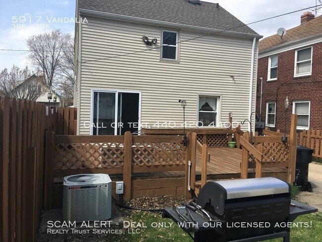 Building Photo - 5917 Vandalia Ave