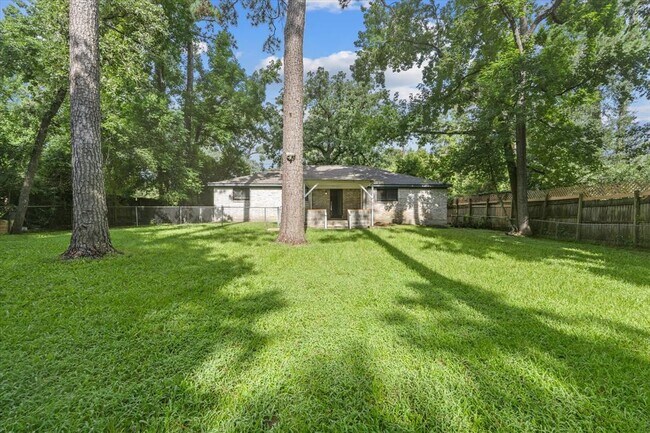 Building Photo - 25706 Glen Loch Dr