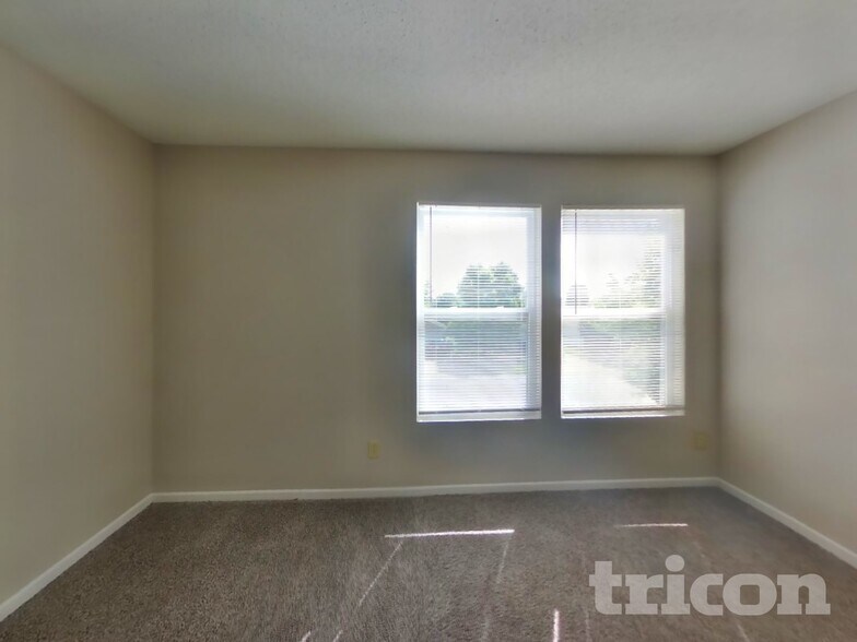 Building Photo - 1770 Elijah Blue Dr