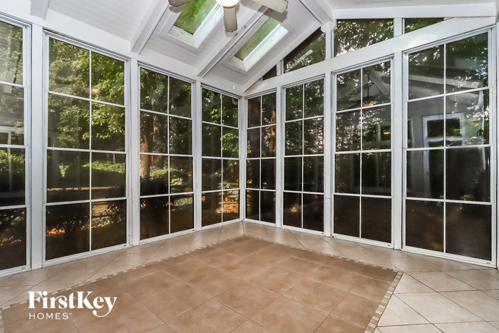 Building Photo - 9608 Whitewood Trail