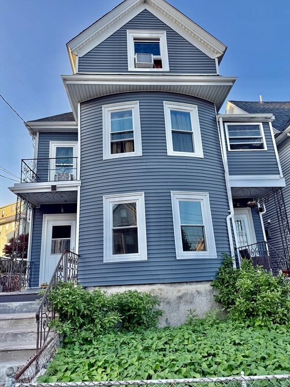 Building Photo - 78 Summer St