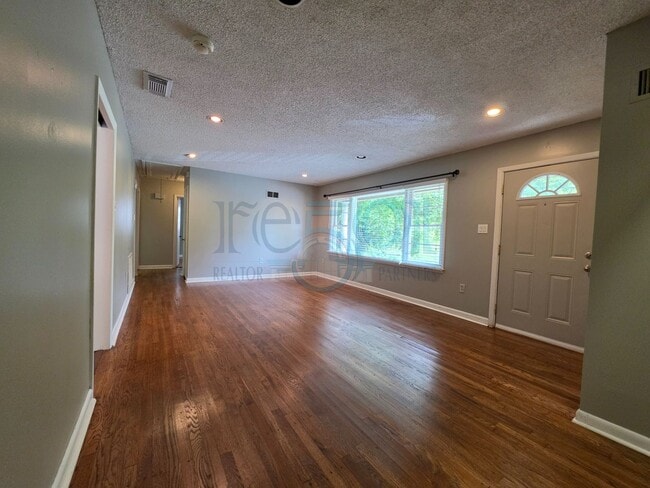Building Photo - **Stunning New Rental Opportunity in Park Hill!**