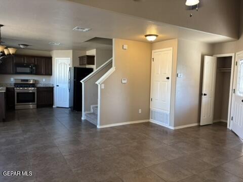 Building Photo - 7029 Copper Town Dr