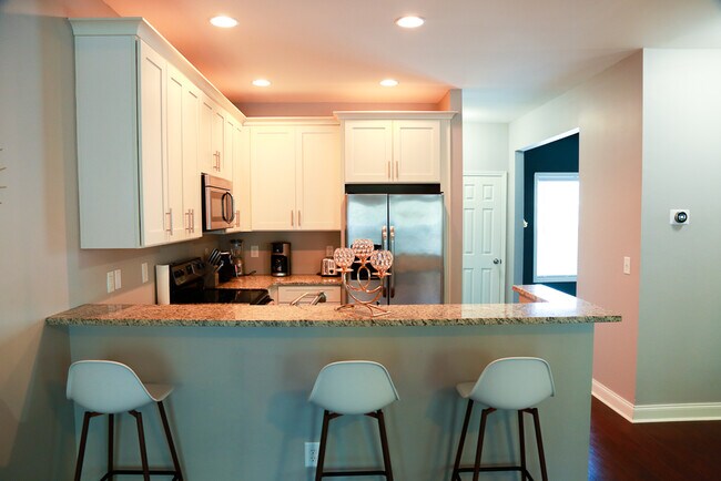 Building Photo - 701 McWilliams Rd SE