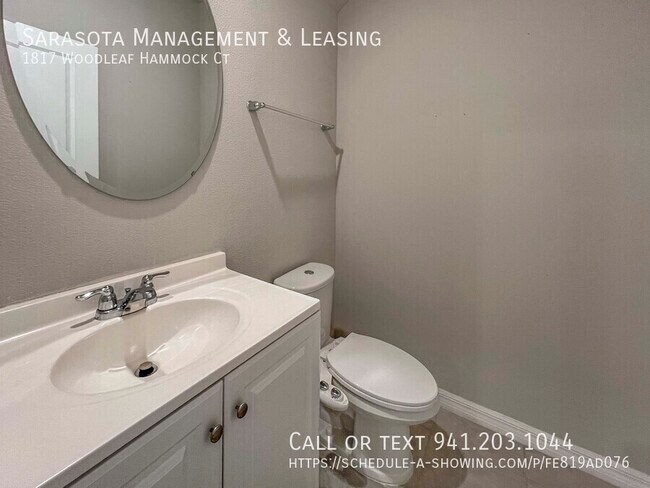 Building Photo - 1817 Woodleaf Hammock Ct