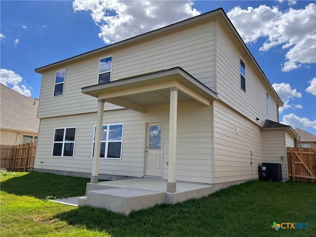 Building Photo - 741 Farmers Dell