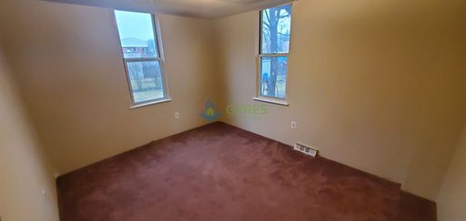 Building Photo - 2 Bed/1 Bath in Brackenridge
