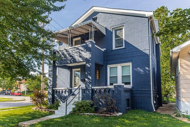 Primary Photo - 4099 Fillmore St