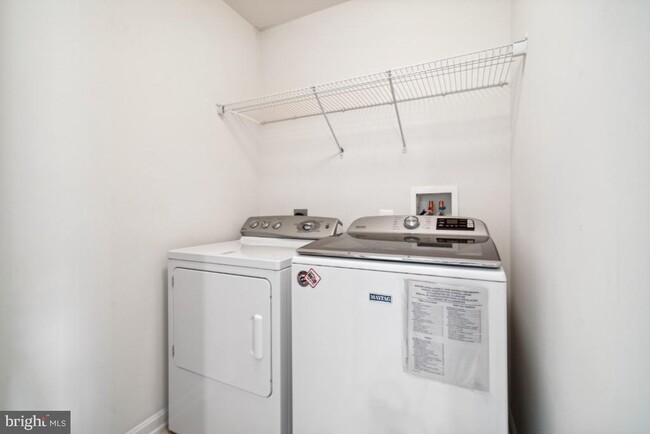 Building Photo - 8330 Leighlex Ct