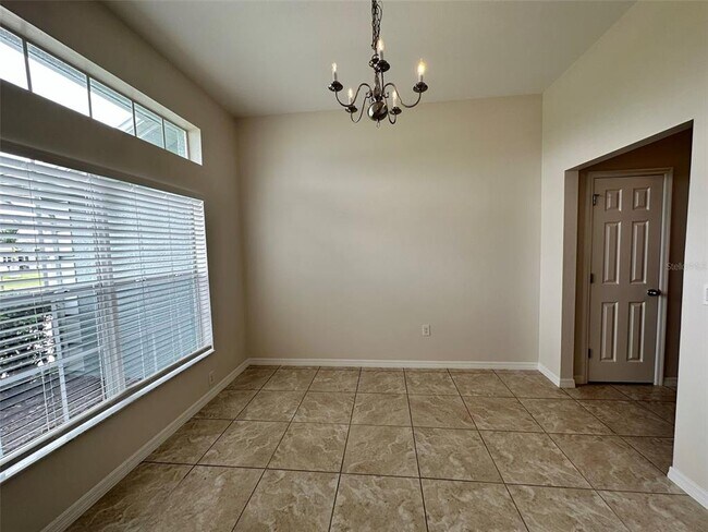 Building Photo - 1401 Vermouth Ln