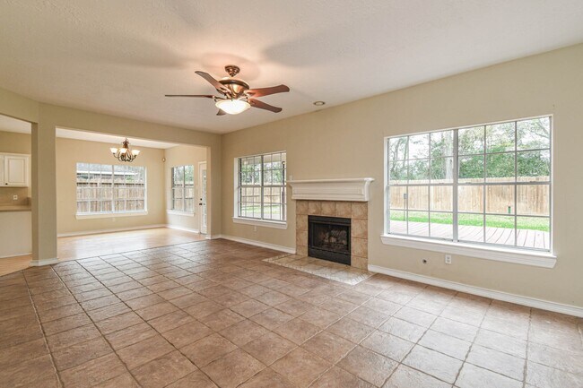 Building Photo - 8806 Edenbridge St