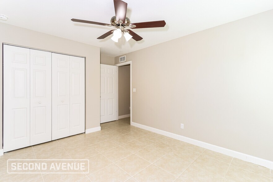 Building Photo - 1689 Waltz St SE