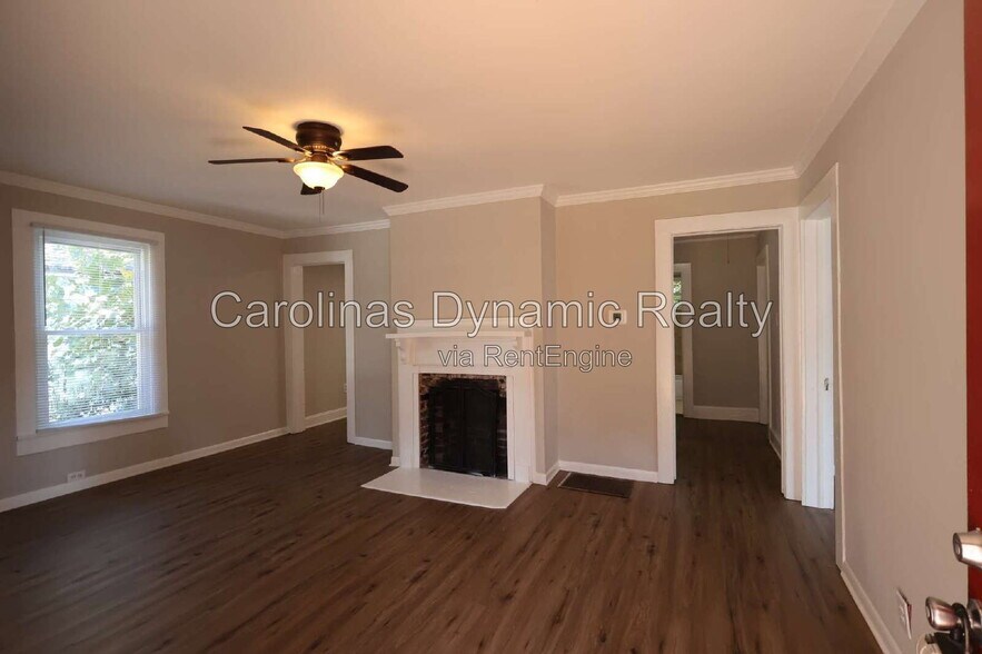 Building Photo - 651 Flint St