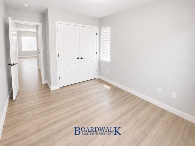 Building Photo - 5397 Borglum Ln