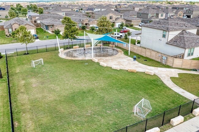 Building Photo - 520 Pandora Cv