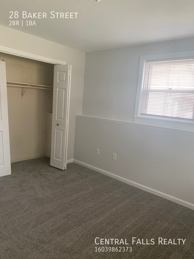 Building Photo - 28 Baker St