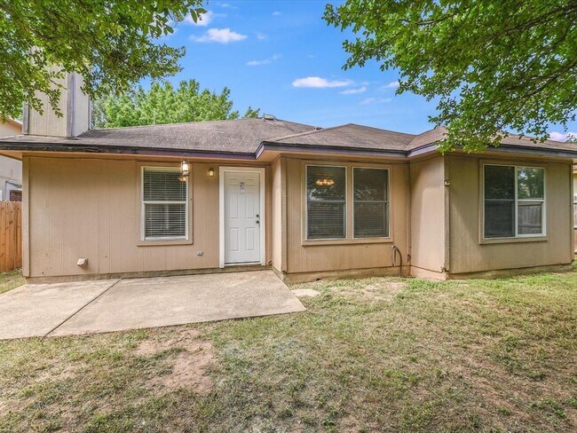 Building Photo - 14700 Menifee St