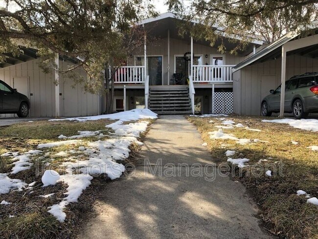 Primary Photo - 411 N 16th Ave