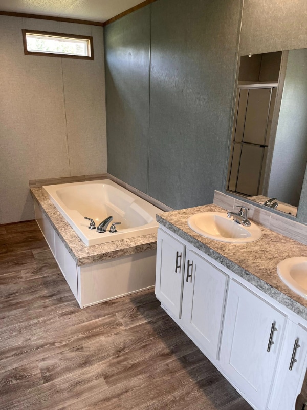 Building Photo - 10118 Falvey Lk Ln