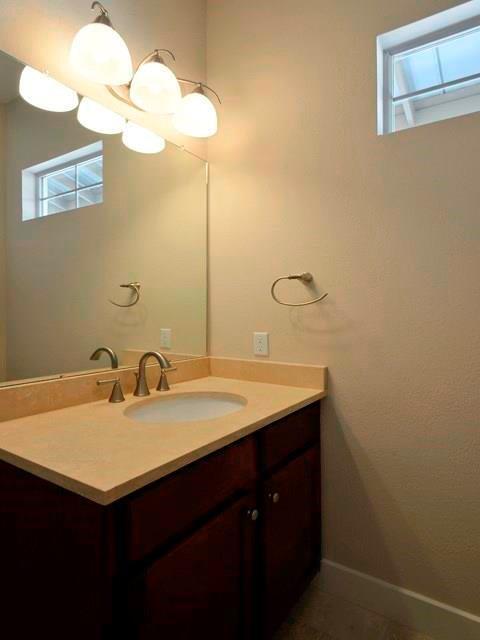 Building Photo - 2520 Bluebonnet Ln
