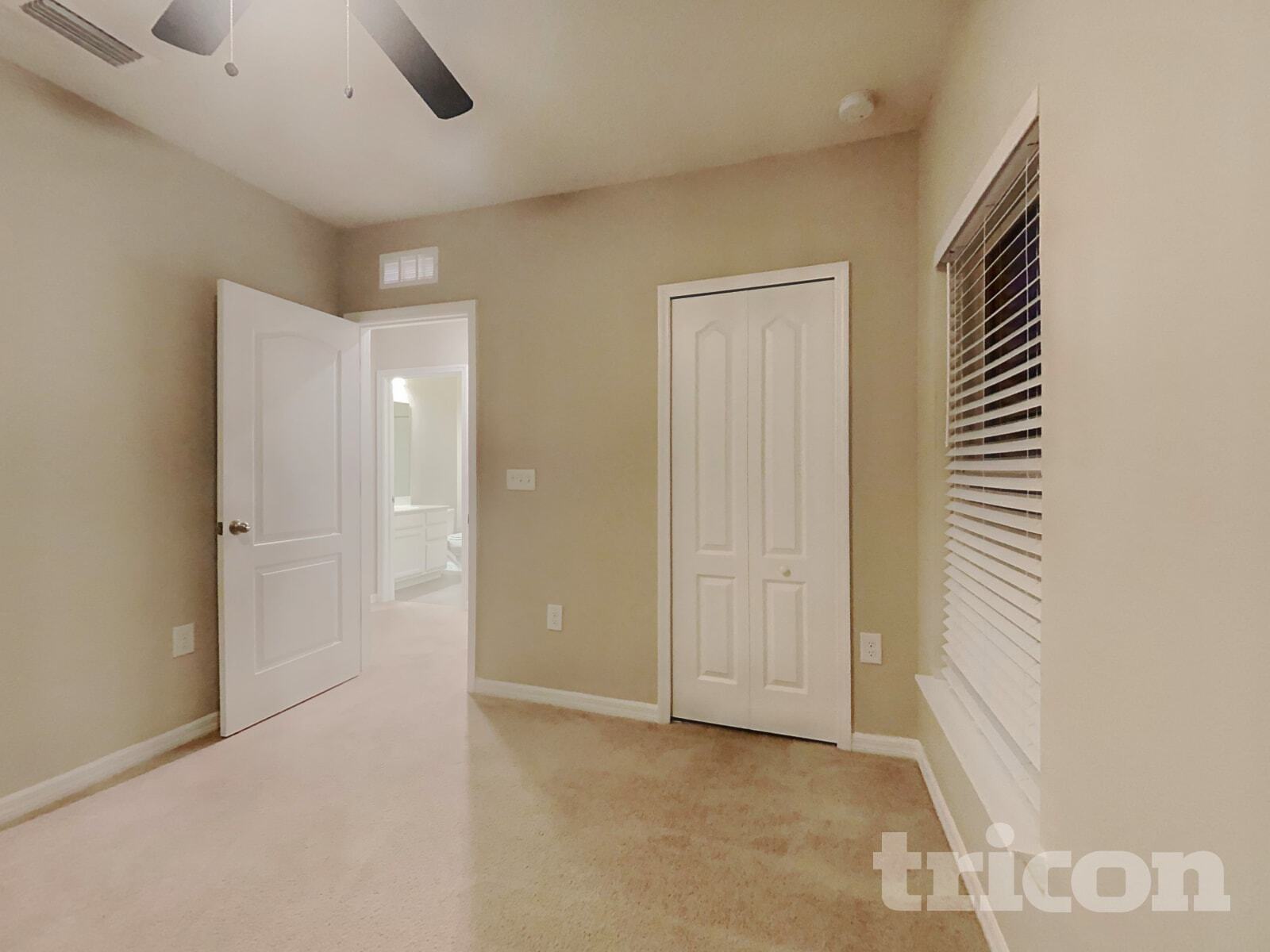 Building Photo - 11120 High Noon Trl