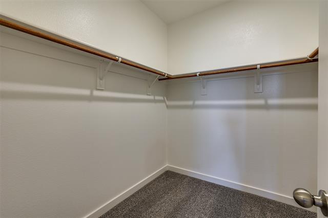 Building Photo - 657 Blackland dr