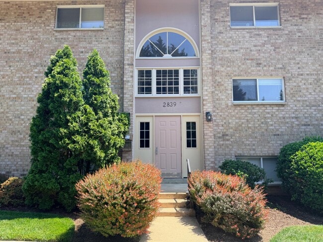 Building Photo - 2839 Kalmia Lee Ct