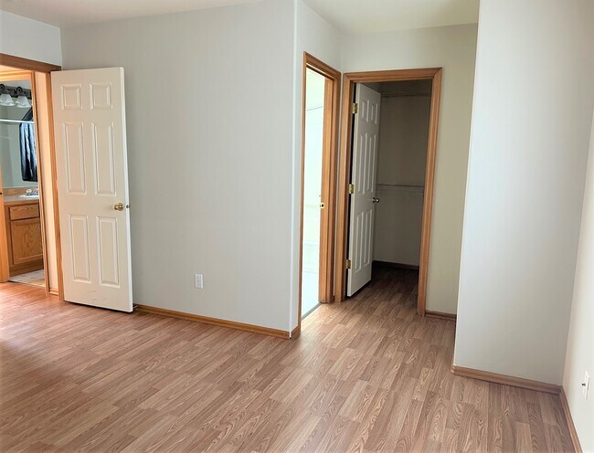 Building Photo - 13107 29th Pl W