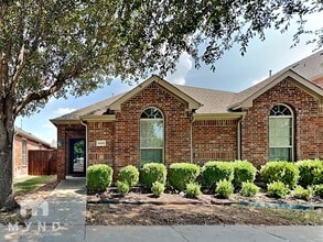 Building Photo - 4909 Six Gun Ln