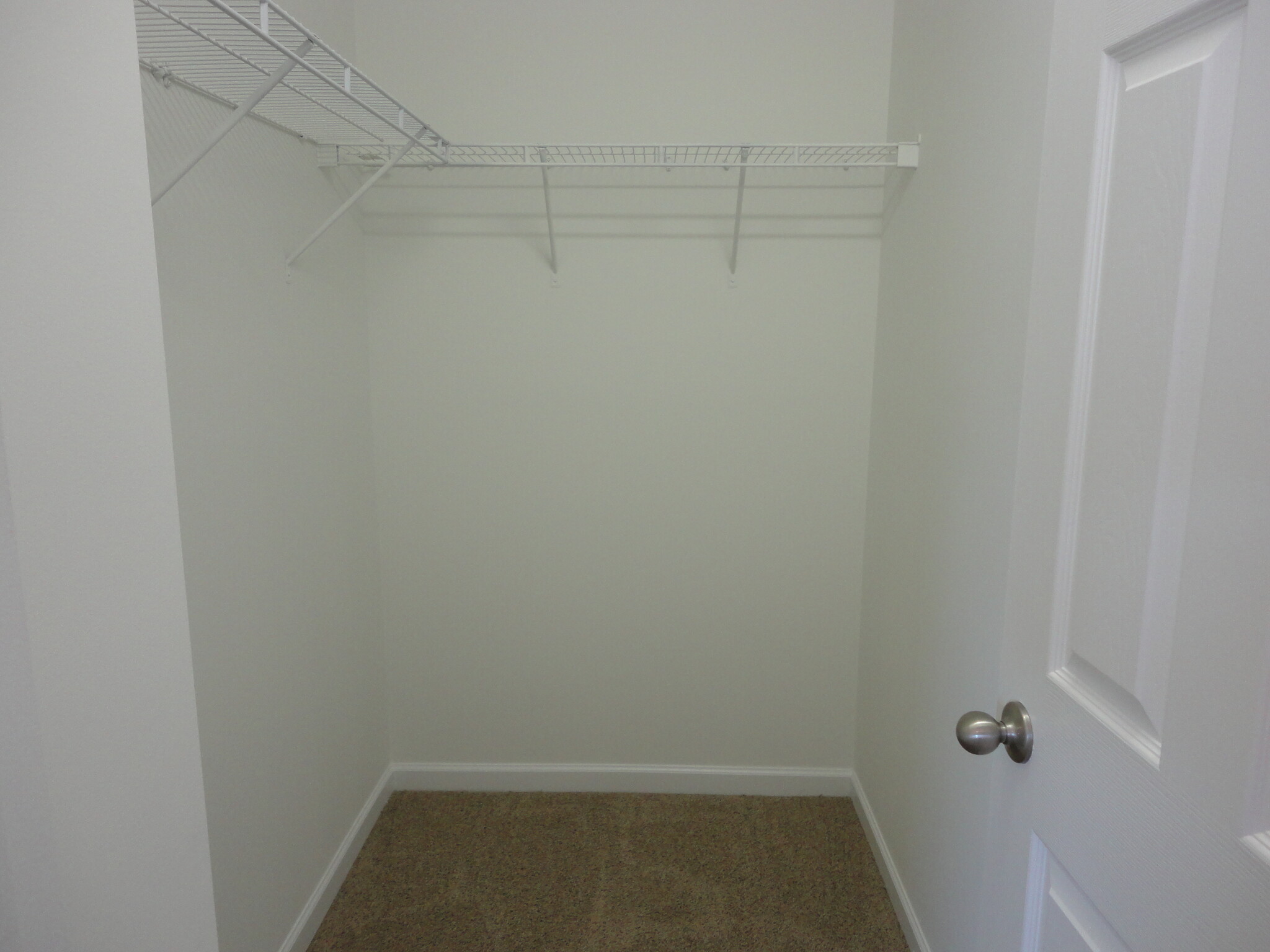 Building Photo - 3939 Cutler Donahoe Way