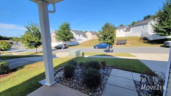 Building Photo - 7516 Mockernut Dr