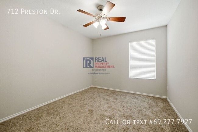 Building Photo - 712 Preston Dr