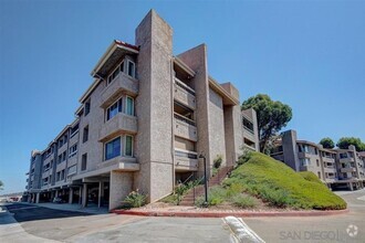 Building Photo - One Bedroom Top-Floor Condo in Mission Valley