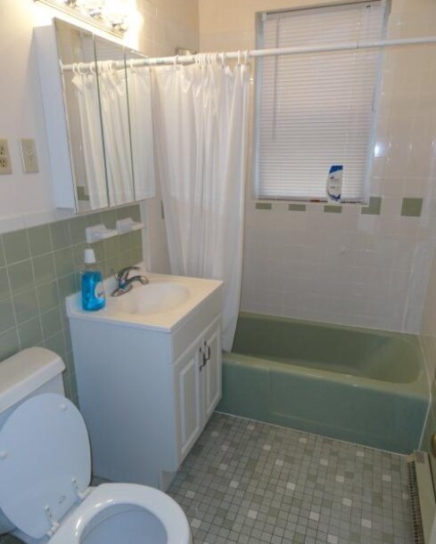 Building Photo - 388 Highland Ave