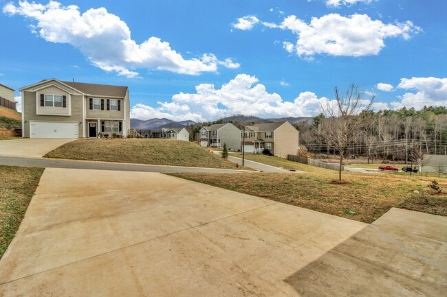 Building Photo - 122 Amblers Knl Rd