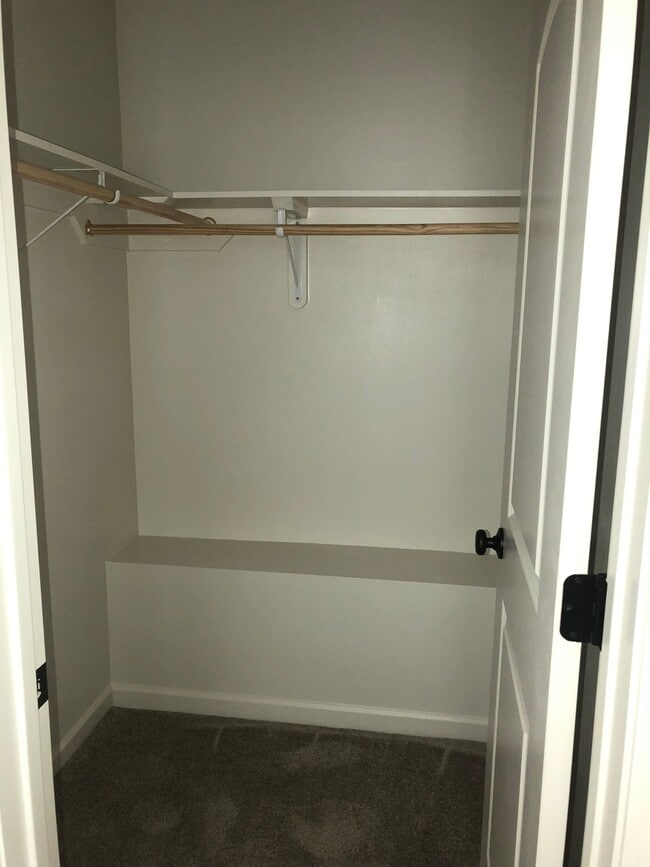 Building Photo - WATER FRONT PROPERTY! BEAUTIFUL 3BD/2BA HOME!