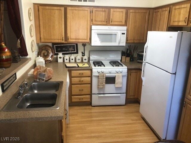 Building Photo - 5710 E Tropicana Ave