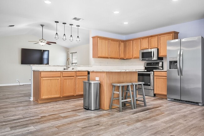 Building Photo - 3 Bedroom/2 Bath Magnolia Heights Subdivision