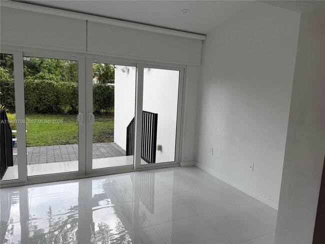 Building Photo - 3311 Monegro St